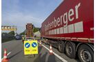 Bilder einer Lkw-Blockabfertigung auf der Inntal-Autobahn A12 in Tirol
