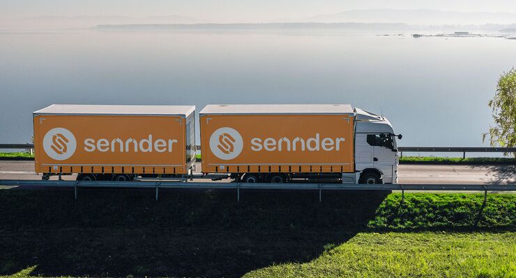 Sennder-Lkw auf Landstraße