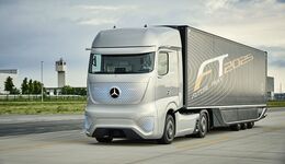 Shaping Future Transportation 2015– Campus Safety – Mercedes-Benz Future Truck 2025 

Shaping Future Transportation 2015– Campus Safety – Mercedes-Benz Future Truck 2025