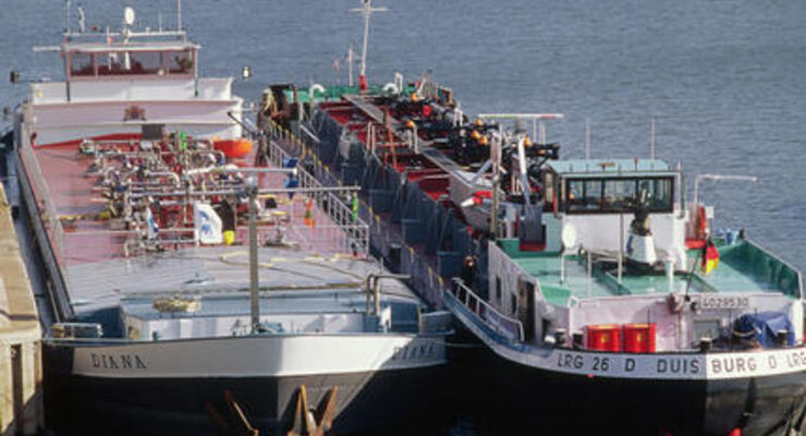 Verbände klagen gegen Hafensicherheitsgesetz 