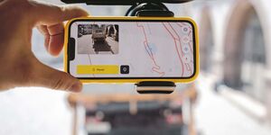 Vialytics-Smartphone-Lösung zum Erfassen des Straßenzustands