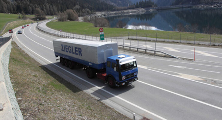 Fahrzeuge: 50 Jahre Lkw Entwicklung - eurotransport